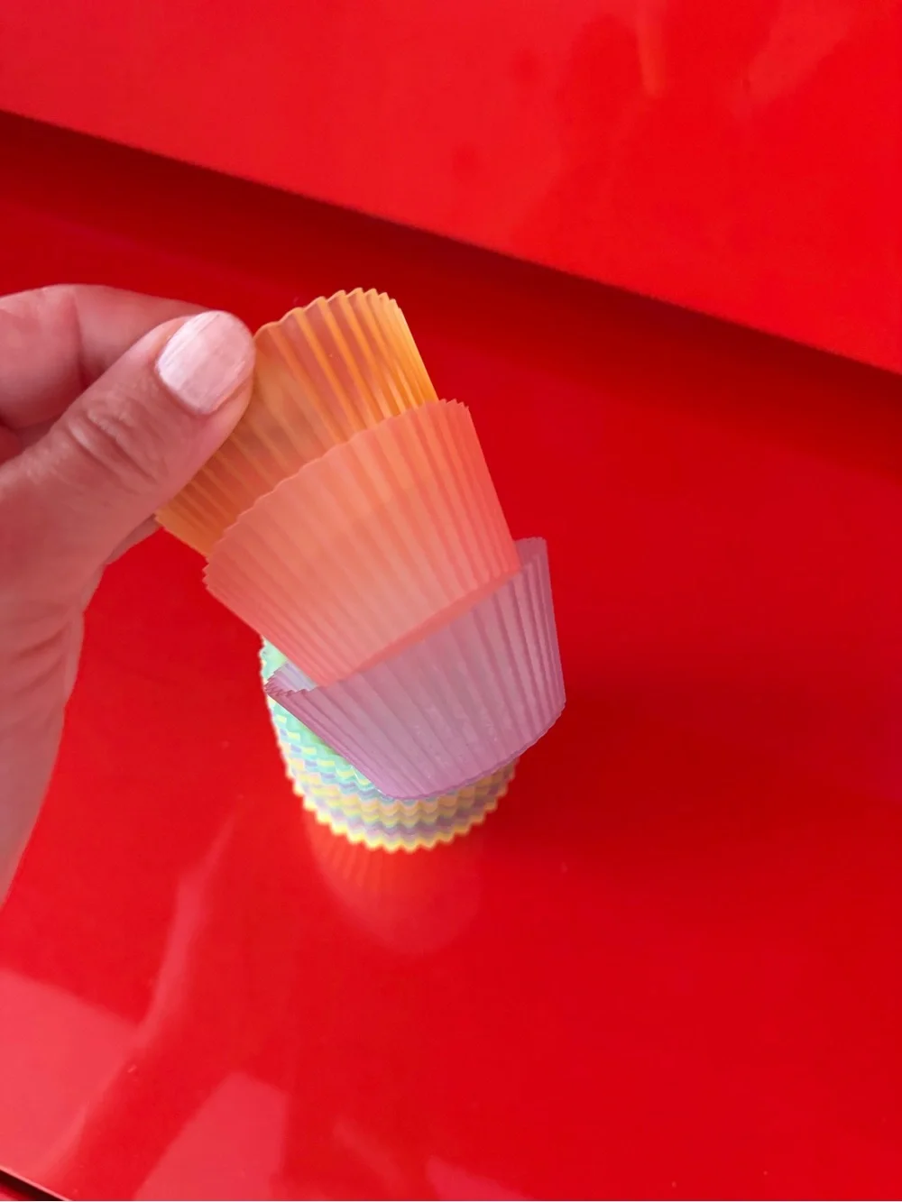 🗽 Silicone Pastel Rainbow Cupcake Liners - Multicolor